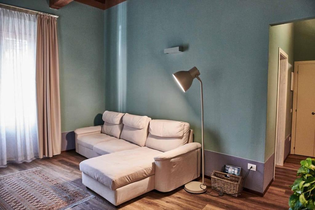 Апартаменты Casa Asja: Cromatismo In Centro Storico Чезена Экстерьер фото